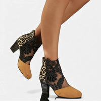 Beige leopard